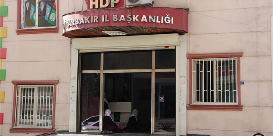 'HDP, Terör Örgütü Pkk'nın Legal Partisidir'