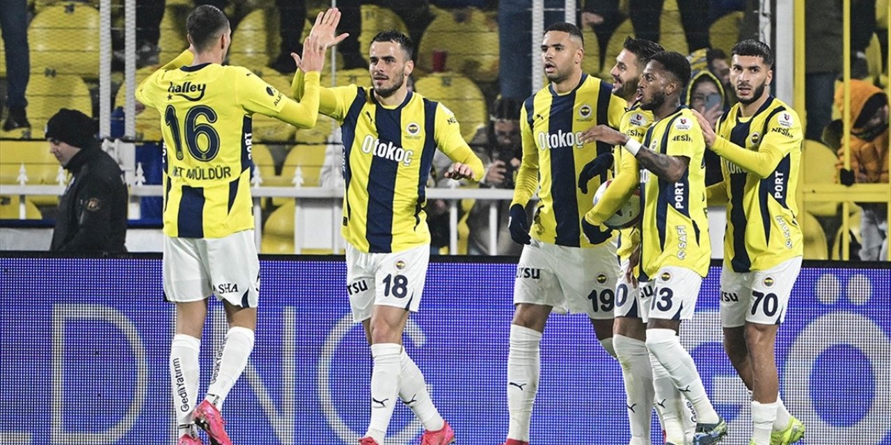 Fenerbahçe, Süper Lig'de Yarın Bodrum Fk'ye Konuk Olacak