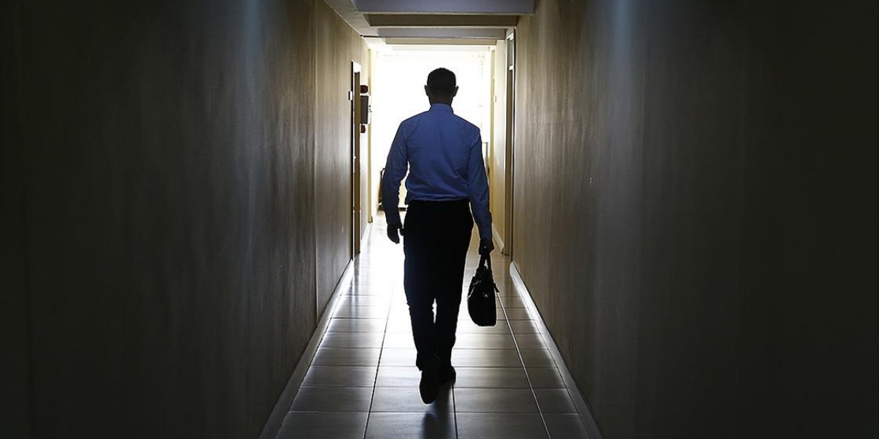 Türkiye'de İşsizlik Oranı, Şubatta Bir Önceki Aya Göre 0,2 Puan Azalarak Yüzde 8,2 Oldu