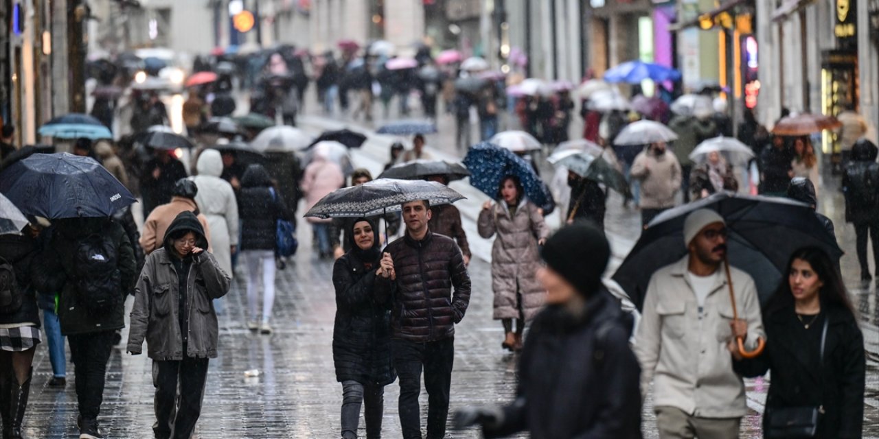 Ramazan Bayramı'nda Yurt Genelinde Yağışlı Hava Etkili Olacak