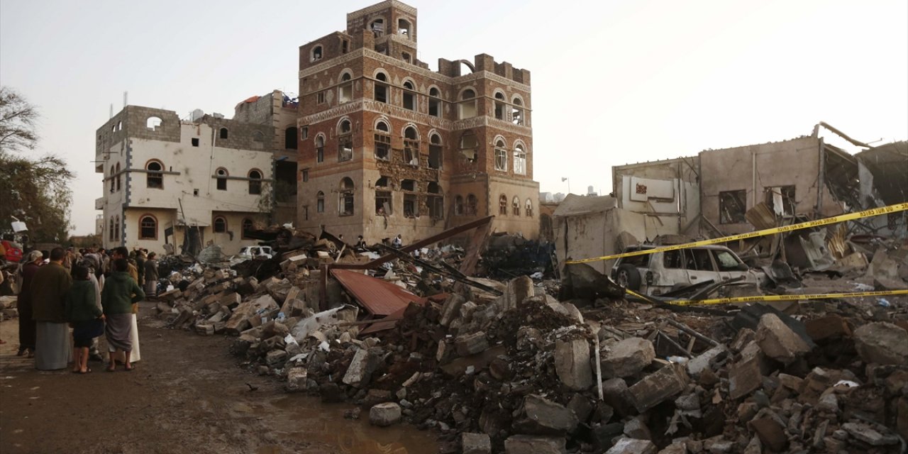 ABD, Yemen'in Başkenti Sana İle Sada, Hudeyde, Cevf ve Amran İllerine Onlarca Hava Saldırısı Düzenledi