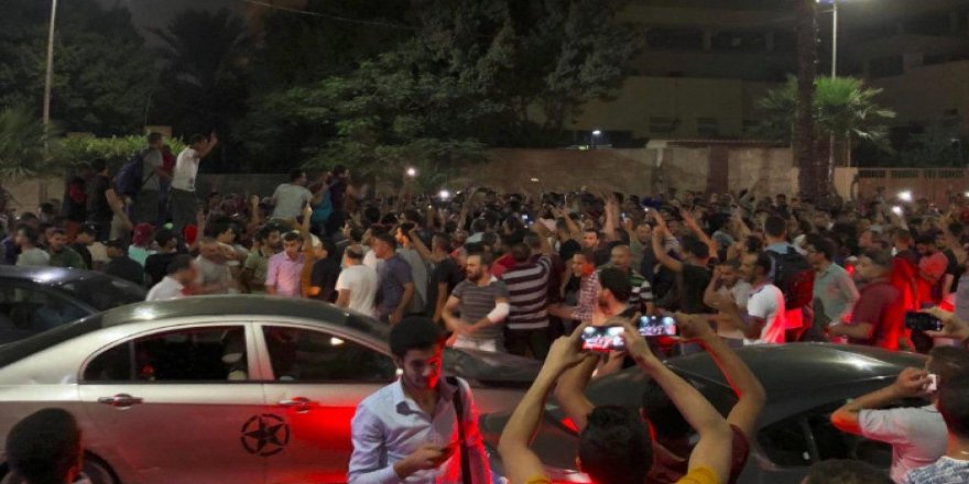 Mısır halkı, Sisi'ye karşı ayaklandı