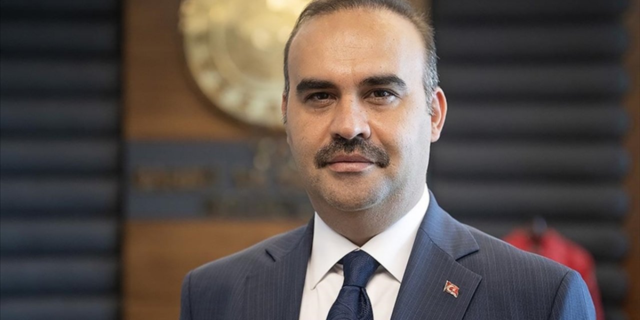 Bakan Kacır, Türkiye'ye Yapılacak Toplam 9,3 Milyar Dolarlık Yatırımın Detaylarını Paylaştı