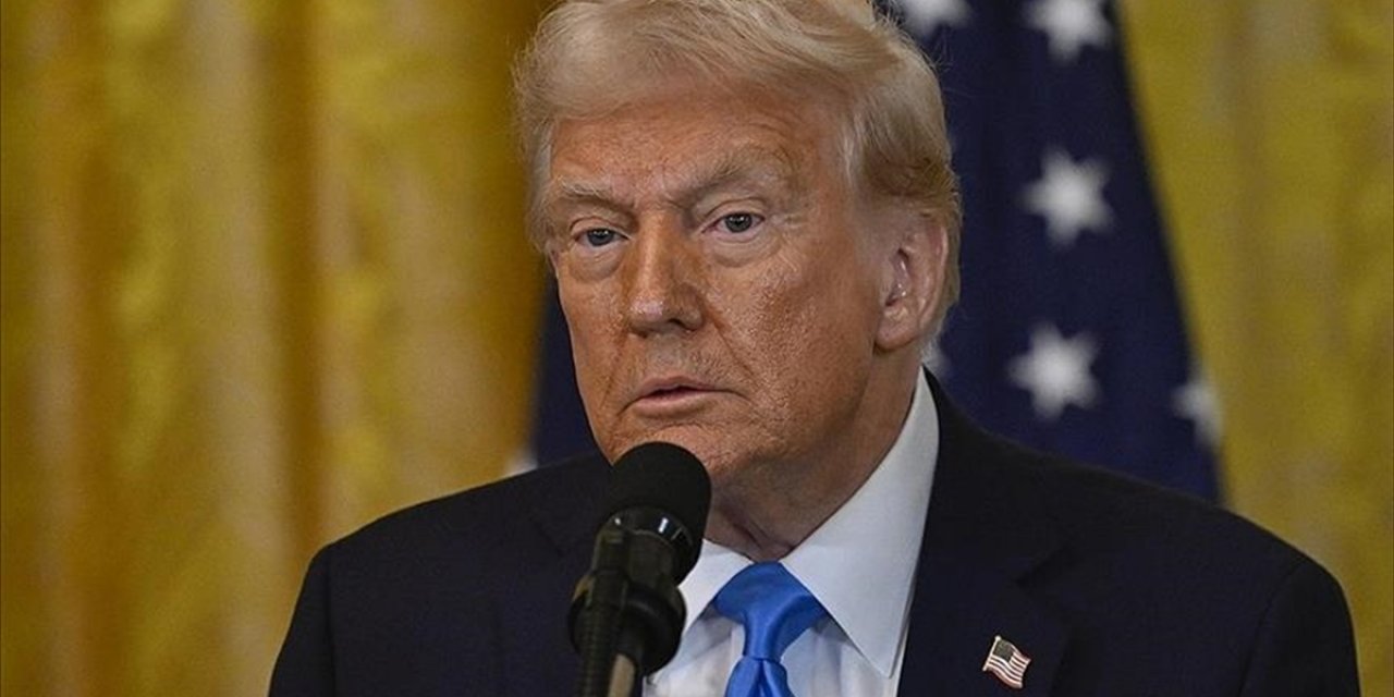 Trump, Politico'nun Hükümetten Aldığı Öne Sürülen 8 Milyon Dolarlık Fonu Geri İstedi