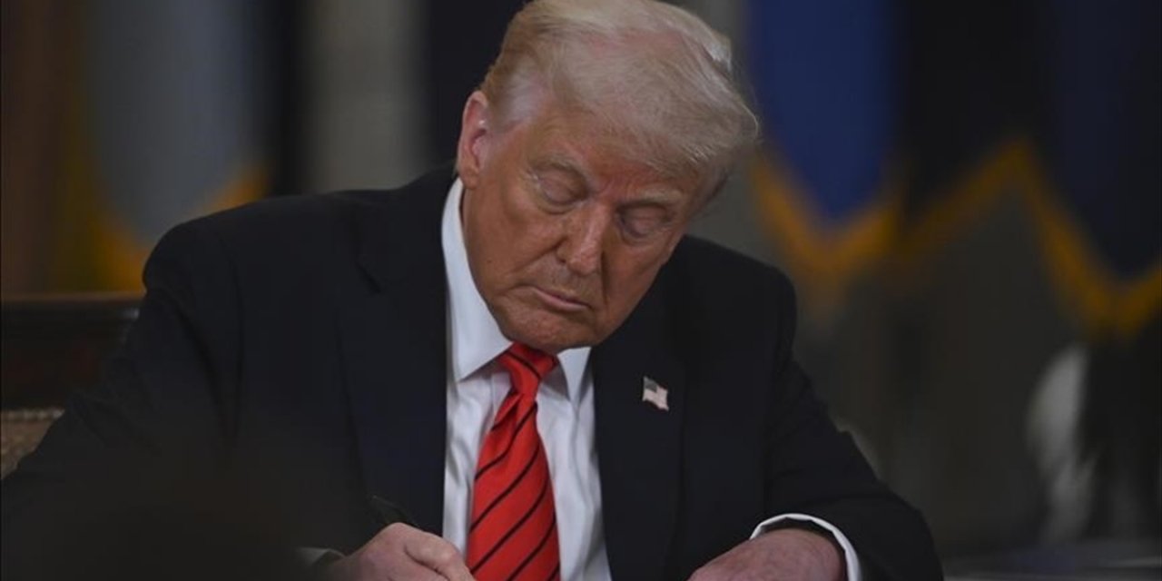 Trump'tan "3. Dönem Başkanlık İçin Yöntemler Var" Yorumu