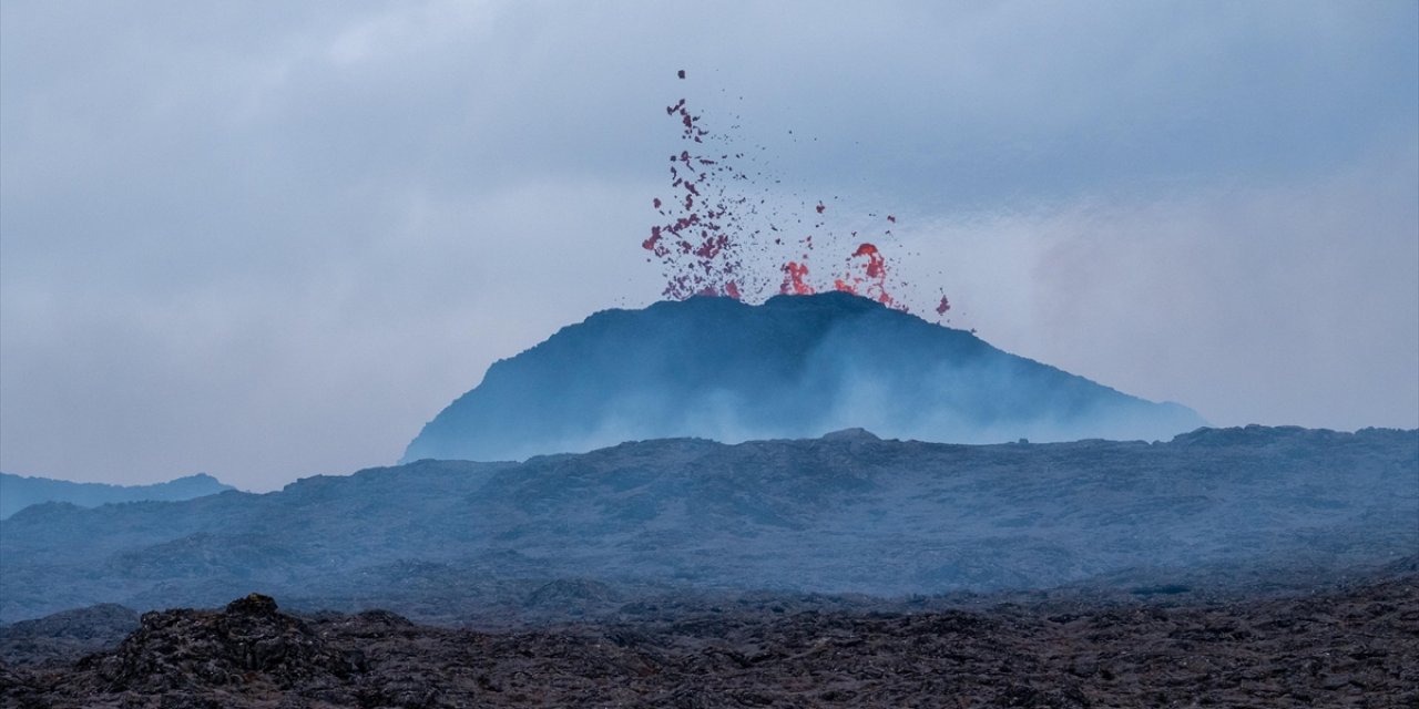 İzlanda'nın Güneybatısındaki Sismik Hareketlilik Nedeniyle Blue Lagoon Bölgesi Tahliye Edildi