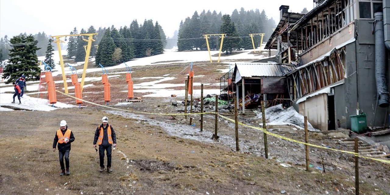 Uludağ'da Milli Kayakçı ve Babasının Öldüğü Otelde Bilirkişi Heyeti İnceleme Yaptı