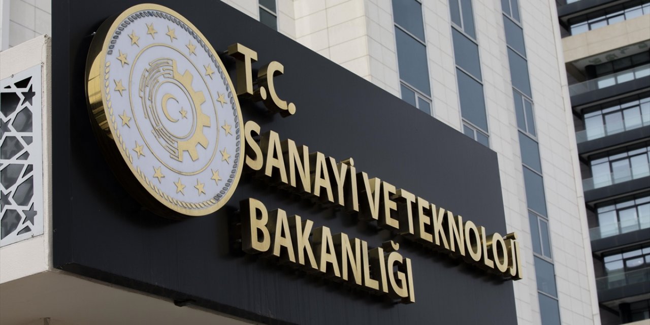 Stratejik Yatırımlar "Mega Endüstriyel Parklar" ve "Endüstri Şehirleri" İle Güçlenecek