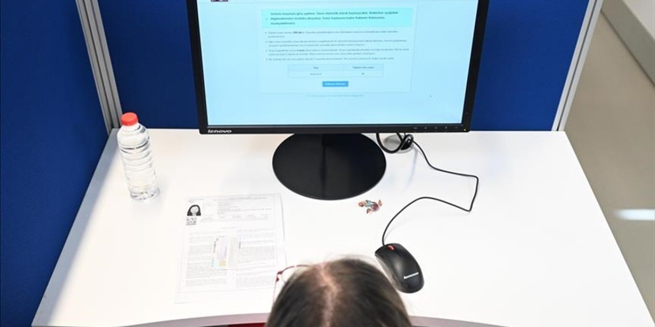 Hafta Sonu İki Elektronik Yabancı Dil Sınavı Yapılacak