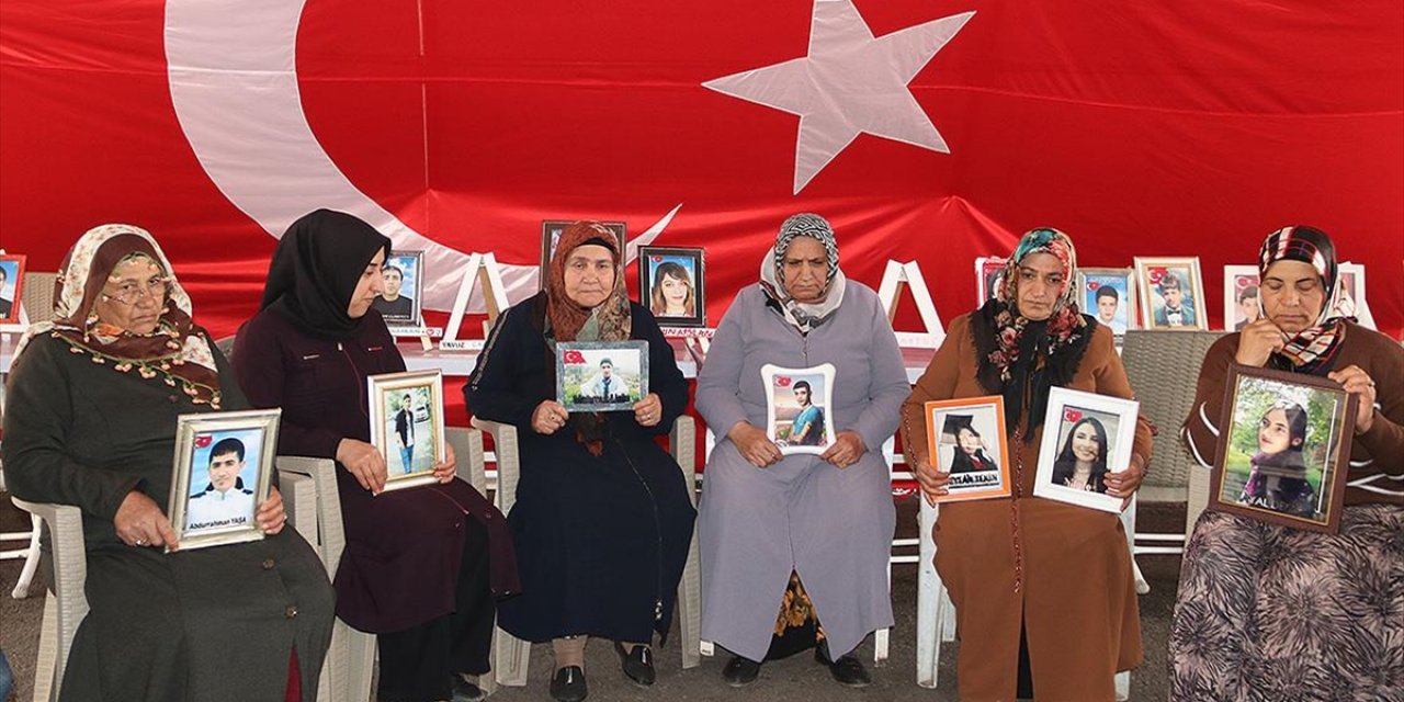Diyarbakır Annelerinin Evlat Nöbeti Kararlılıkla Devam Ediyor