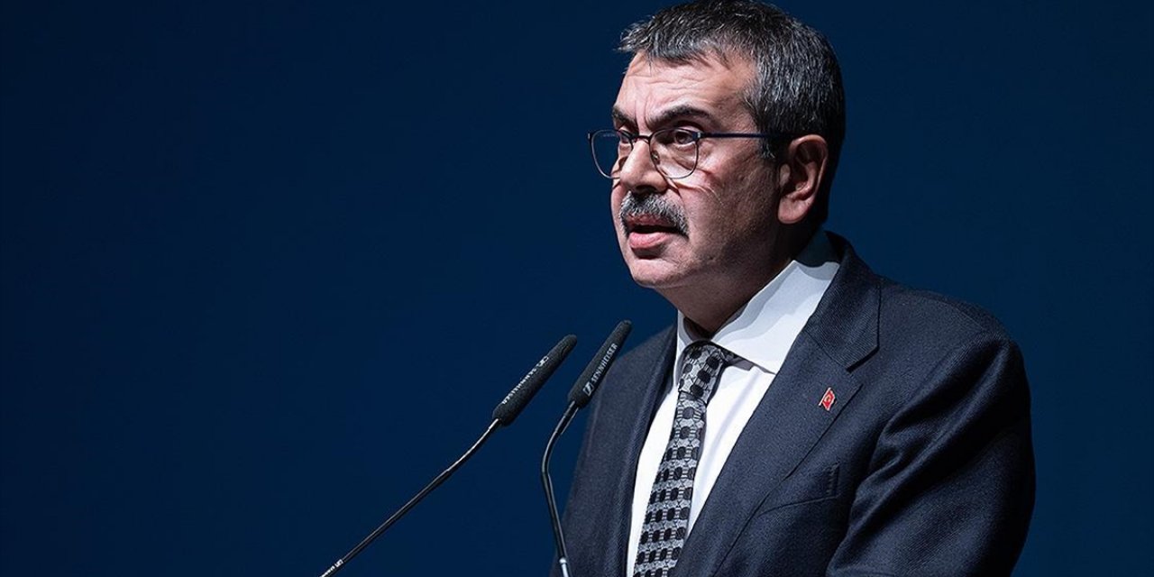 Bakan Tekin, Eğitimcileri "Uluslararası Eğitim Kongresi"ne Katılmaya Davet Etti