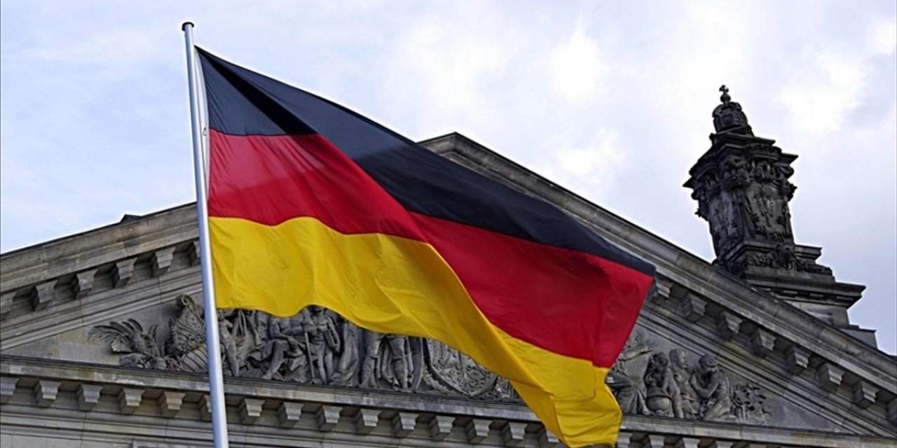 Almanya'da Bazı Okullara Gelen Tehdit Mektubu Nedeniyle Eğitime Bir Gün Ara Verildi