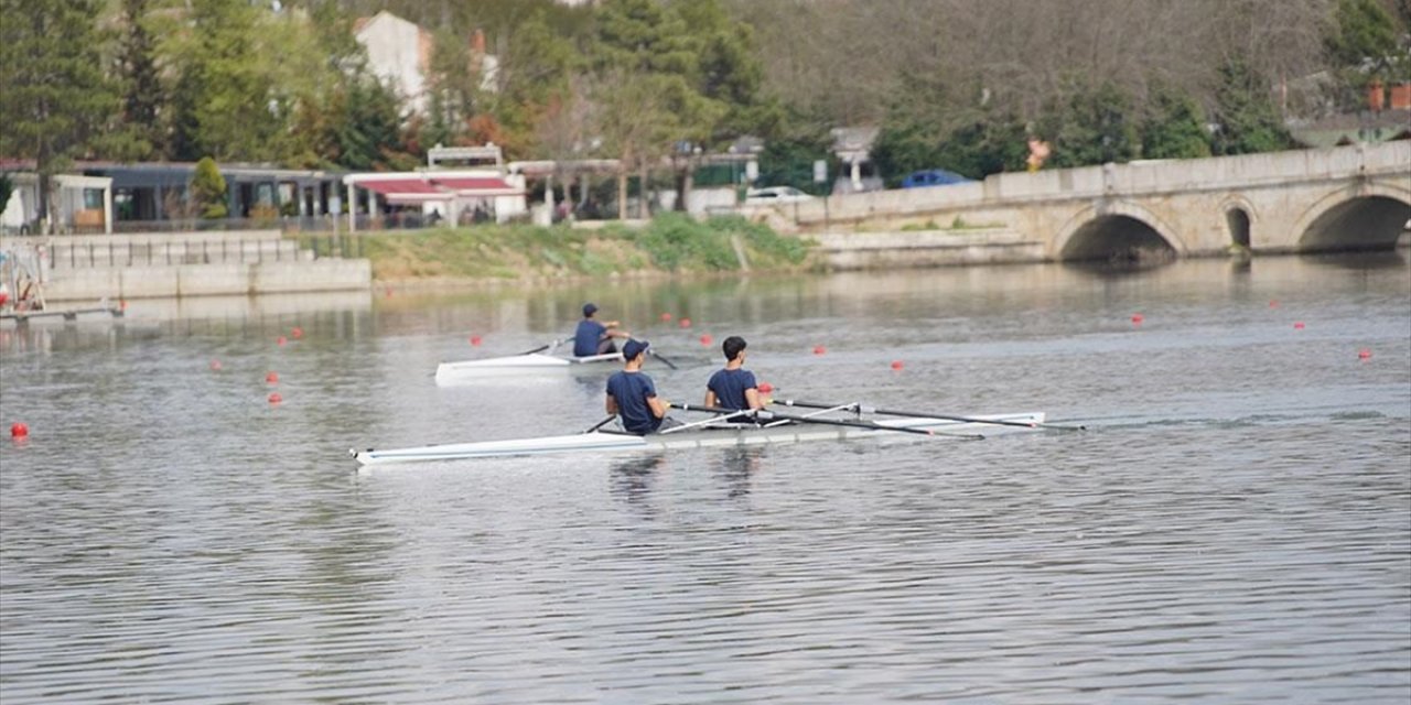 Milli Kürekçiler Meriç Nehri'nde Kampa Girecek