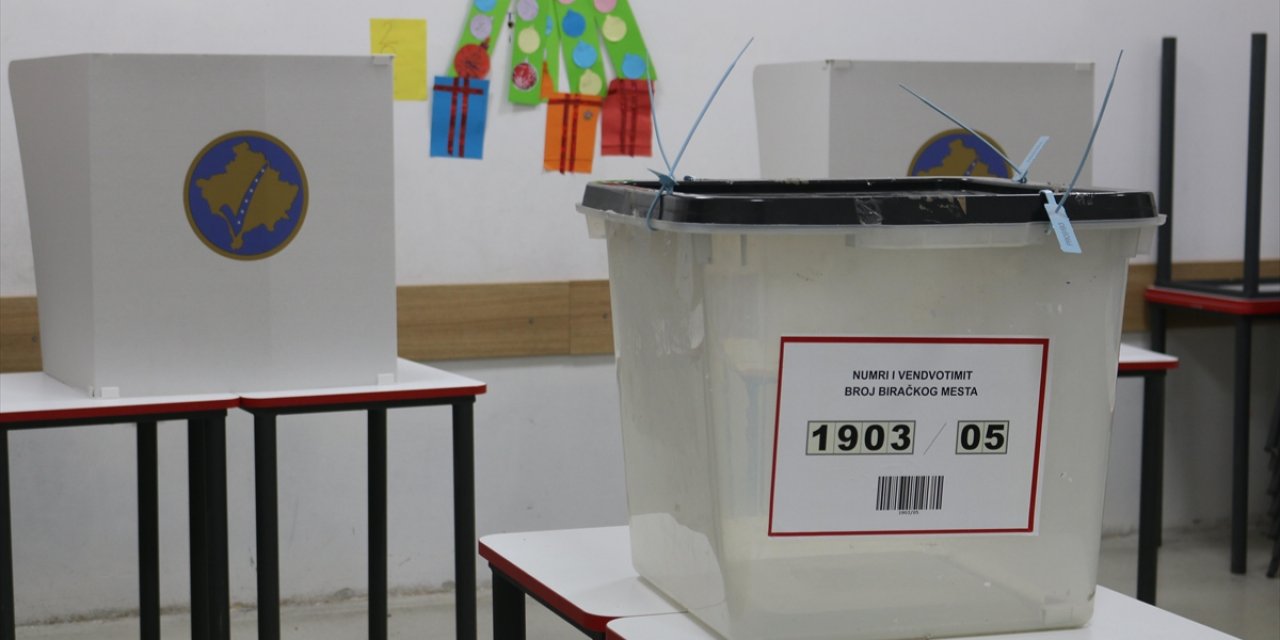 Kosova’da Genel Seçimlerin Ardından Hükümet Kurma Tartışmaları Sürüyor