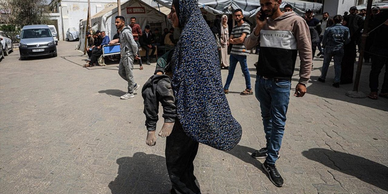 İsrail'in Gazze Şeridi'ne Yönelik Dünkü Saldırılarında 41 Filistinli Hayatını Kaybetti