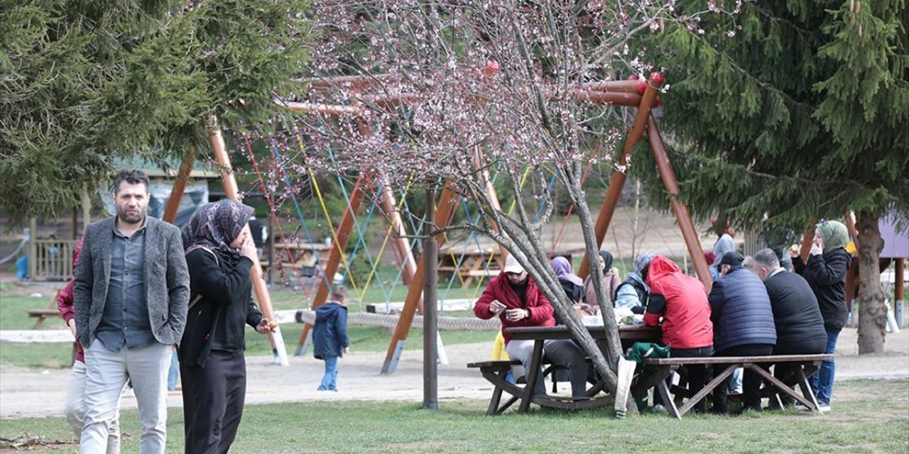 Bolu'nun Doğal Güzellikleri, Bayram Tatilinde 56 Bin 871 Kişiyi Ağırladı
