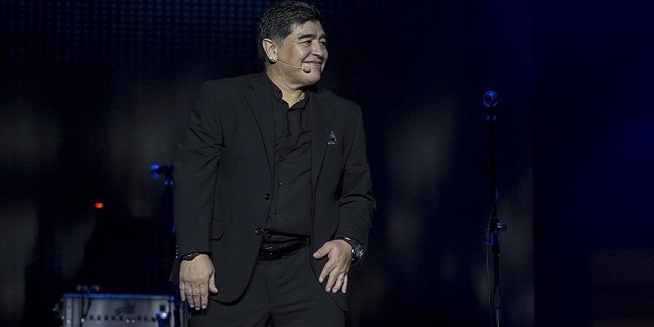 Maradona'nın Doktoru Schiter'a Göre, Ünlü Futbolcu Rehabilitasyona Sevk Edilmeliydi
