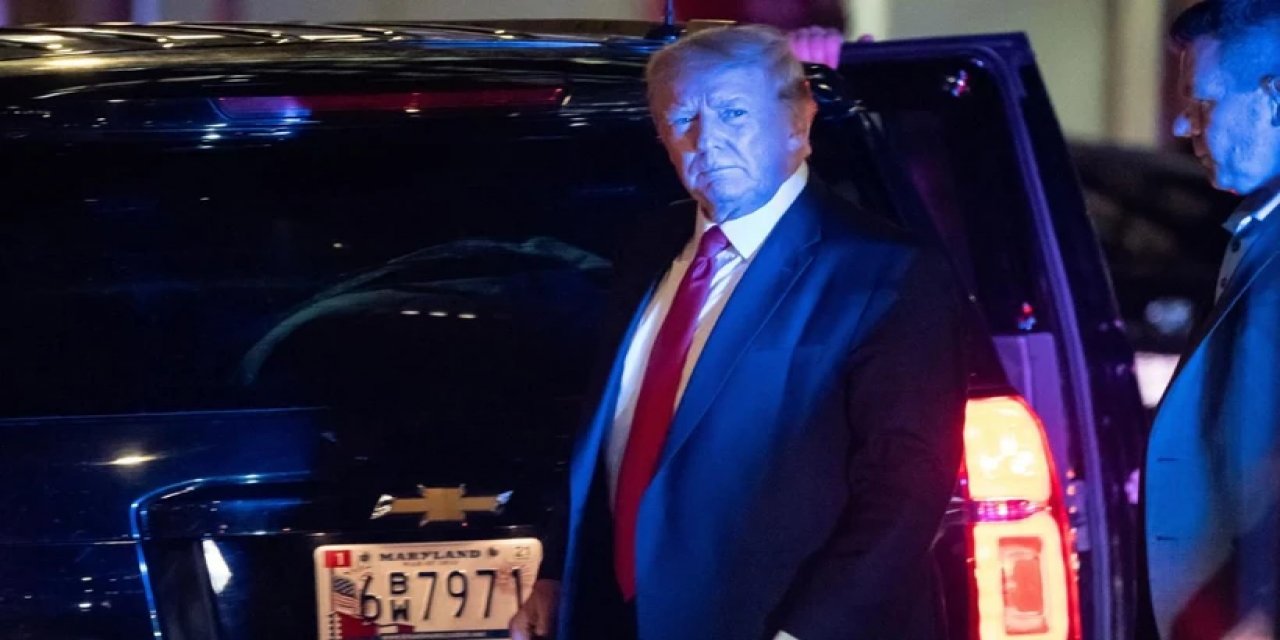 Trump Dünyayla Dalga Geçiyor: Herkese Vergiler Kalktı Ama Çin'e Yüzde 125 Geldi