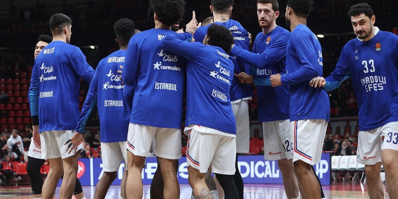 Anadolu Efes, THY Avrupa Ligi'nde Yarın Zalgiris'i Konuk Edecek