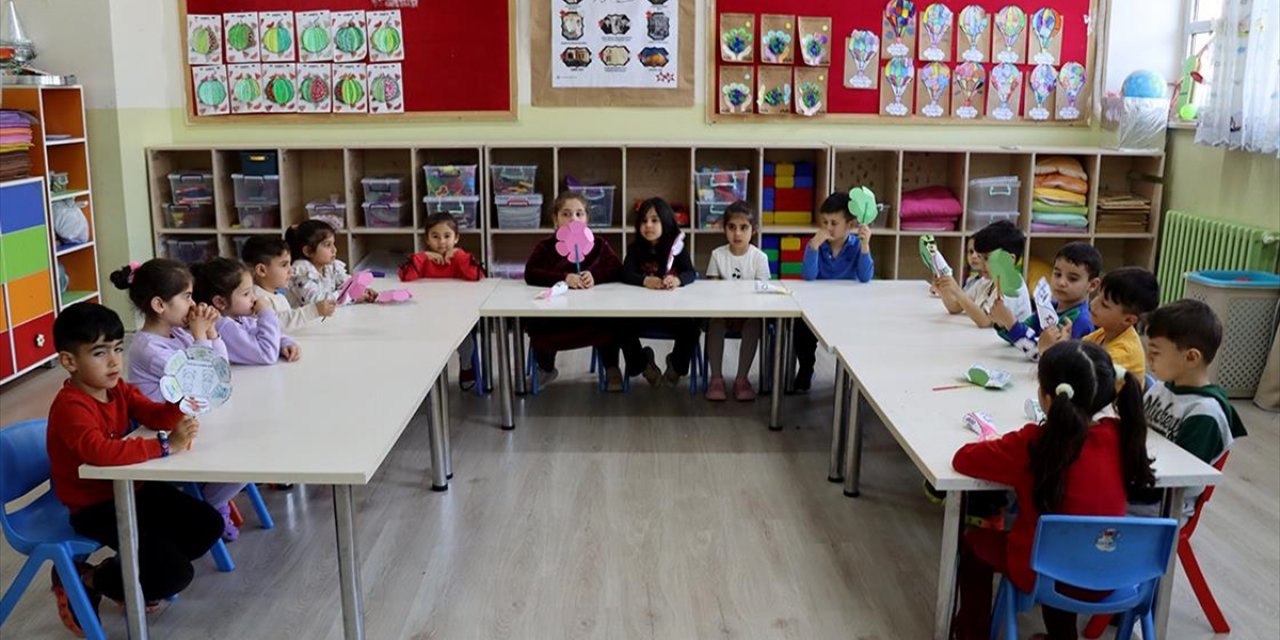 Hatay'da Depremden Sonra Başlatılan Eğitim Seferberliğiyle 146 Yeni Okul Açıldı