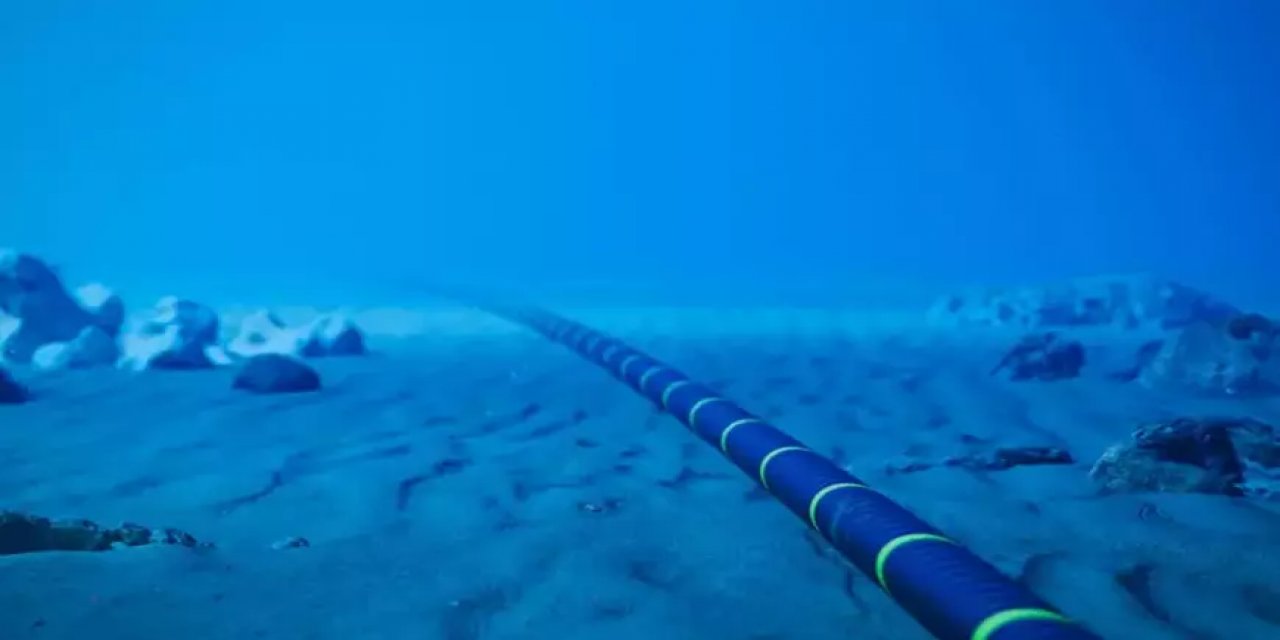 NATO'ya Uyarı Mektubu: 'Tüm Dünyanın İnterneti Kesilebilir'