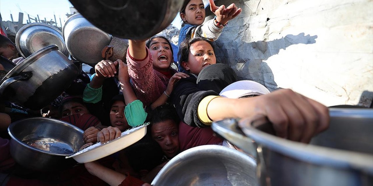 BM: Gazze'de 60 Binden Fazla Çocuk Gıda Kıtlığıyla Mücadele Ediyor