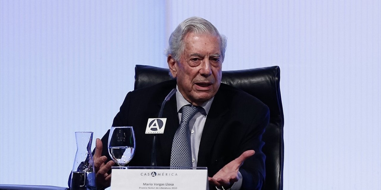 Perulu Nobel Edebiyat Ödülü Sahibi Yazar Mario Vargas Llosa Hayatını Kaybetti