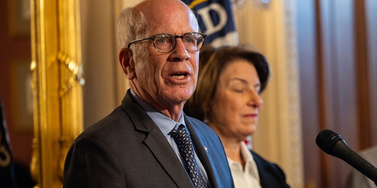 ABD'li Senatörden, Filistin Destekçisi Mahdawi'nin Gözaltına Alınmasına "İnsanlık Dışı" Nitelemesi