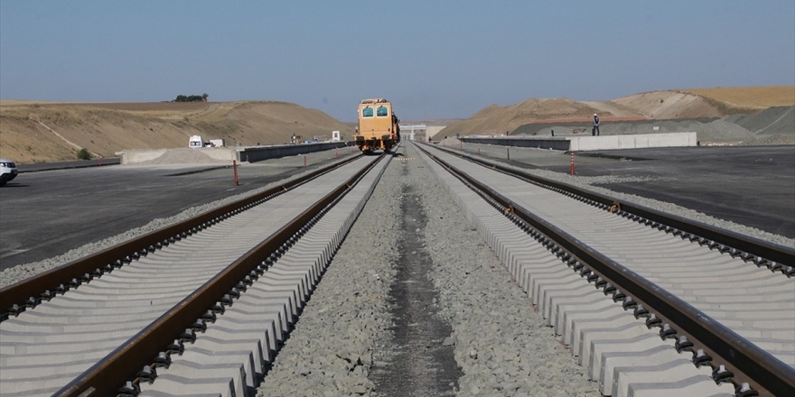 Ankara-Sivas YHT'de Test Sürüşleri Yıl Sonu Başlıyor