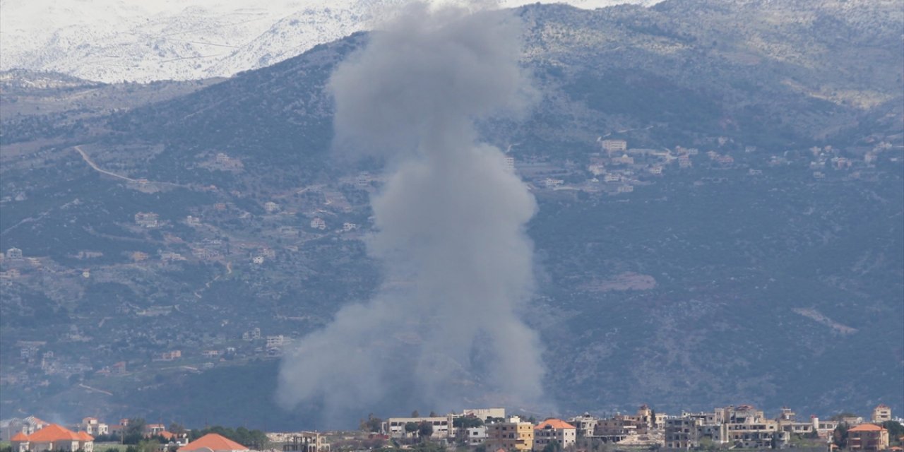 İsrail'in Lübnan'da Bir Araca Düzenlediği Hava Saldırısında 1 Kişi Öldü