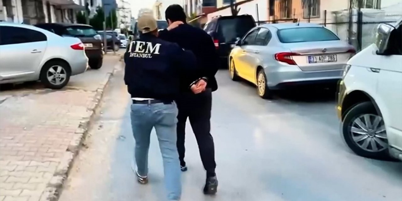 Terör Örgütü Deaş'a Yönelik 17 İlde Düzenlenen Operasyonlarda 89 Zanlı Yakalandı