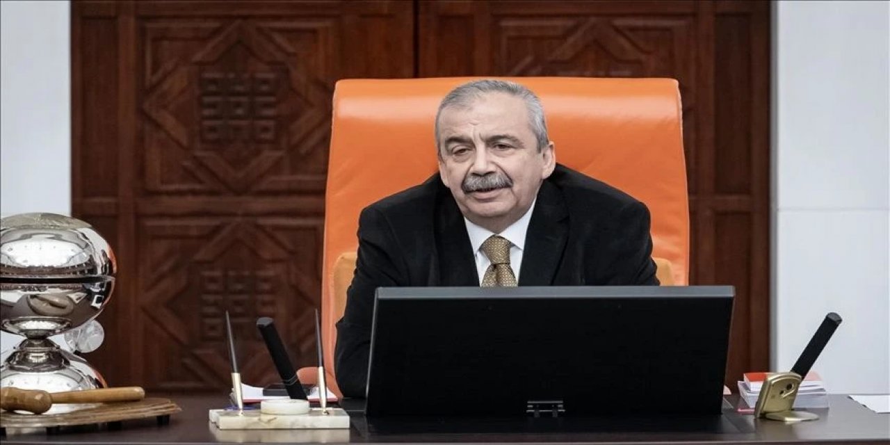 Ceren Önder Kandemir'den Duygulandıran Paylaşım: Benim İçin Değilse Torunun İçin Diren