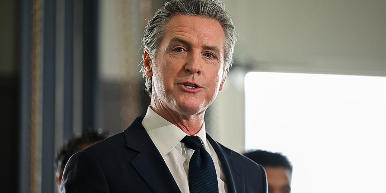 California Valisi, Trump'ın Diğer Ülkelere Tarife Uygulama Yetkisine Karşı Dava Açılacağını Duyurdu