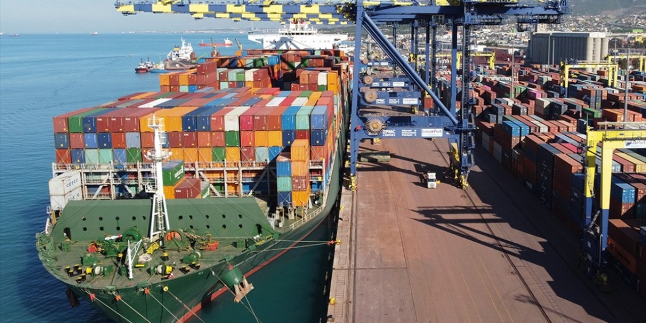 İhracat Birim Değer Endeksi Şubatta Yıllık Yüzde 2,6, İthalat Birim Endeksi Yüzde 3 Arttı