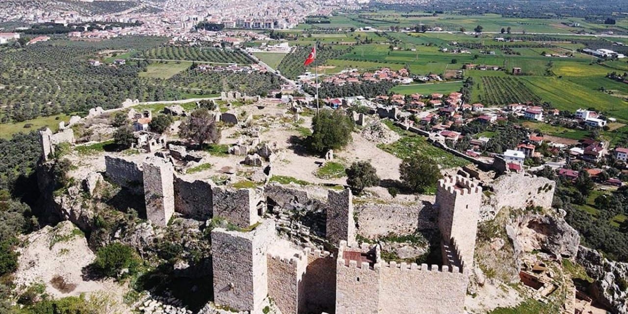 Beçin Antik Kenti'ndeki Kale Duvarları, Burçlar ve Sarnıç Restore Edilerek Ayağa Kaldırıldı