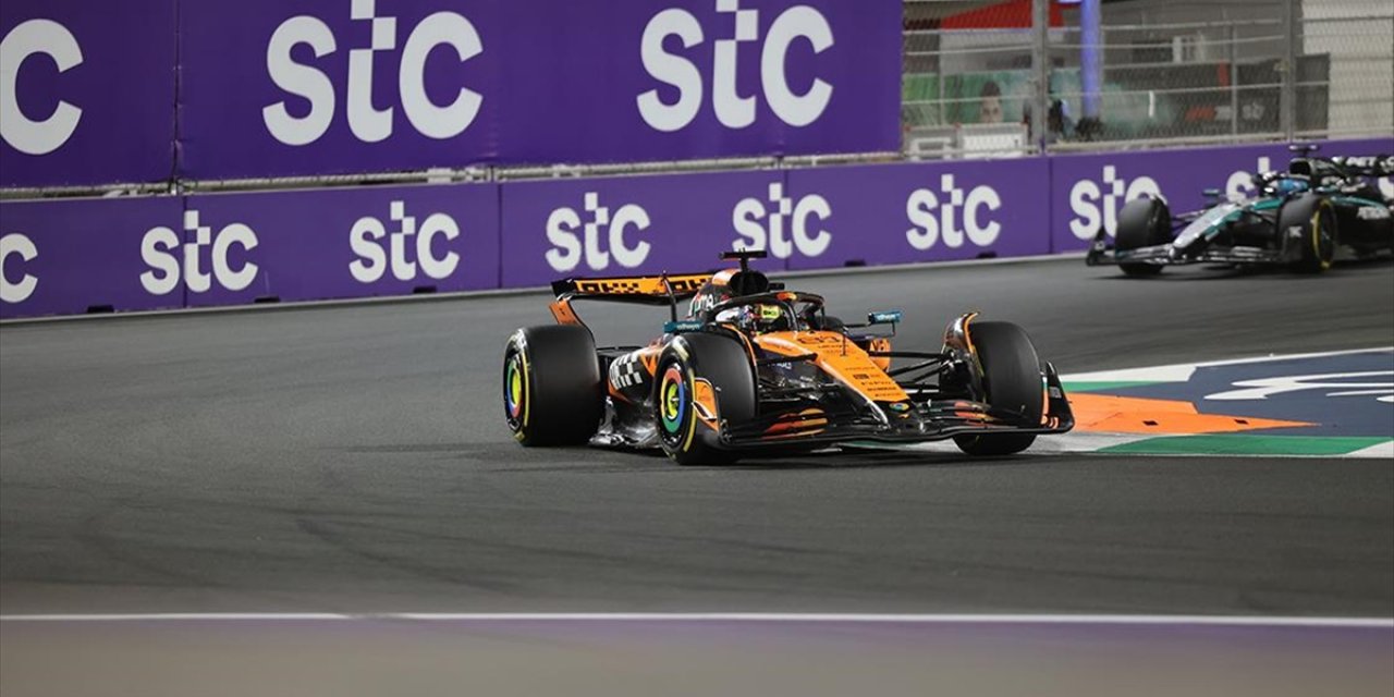 Formula 1'de Suudi Arabistan Grand Prix'sini Oscar Piastri Kazandı
