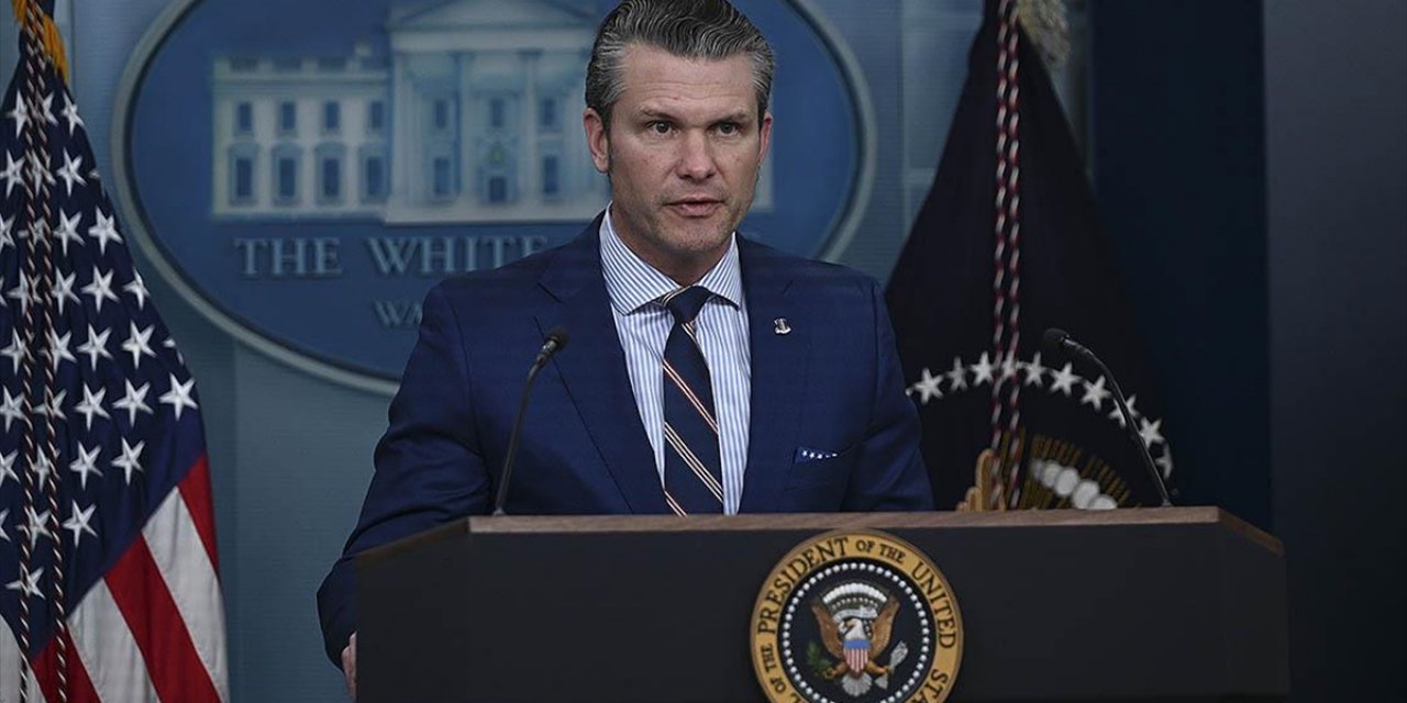 ABD Savunma Bakanı Hegseth'ten Basın Mensuplarına "Signal" Tepkisi