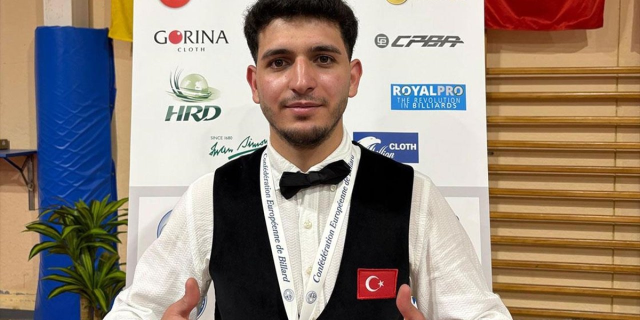 Milli Bilardocu Mustafa Oğuz Ceylan'dan 3 Bant Avrupa Şampiyonası'nda Gümüş Madalya