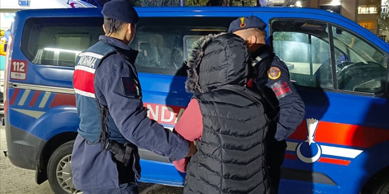 Jandarmanın "Siberağ" Operasyonu Kapsamında 15 Şüpheli Tutuklandı