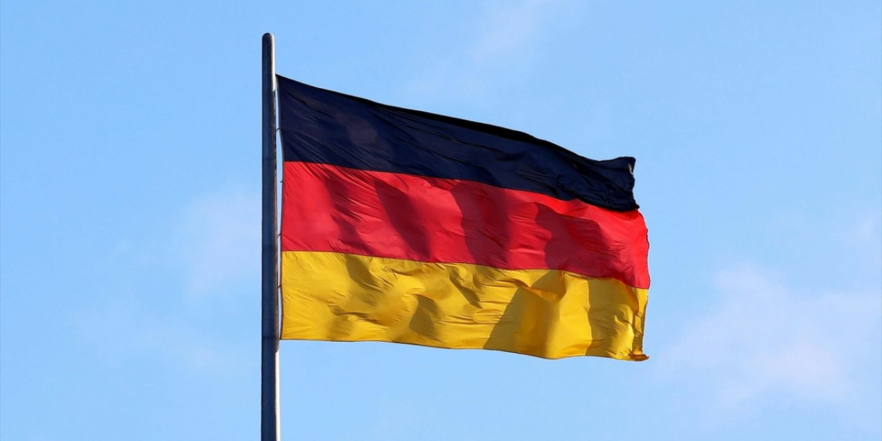 Anket: Almanya’da AfD’nin Yükselişi Devam Ediyor