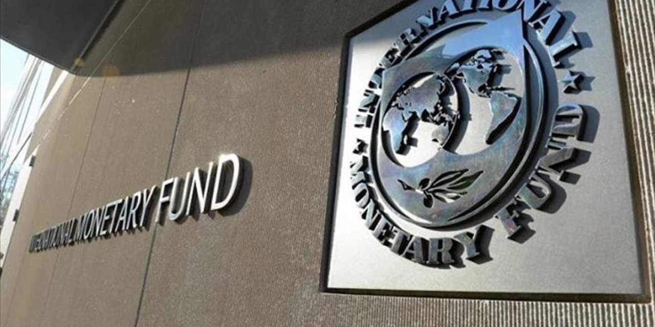 IMF), Ticaret Gerilimleri Nedeniyle Küresel Ekonomik Büyüme Tahminlerini Düşürdü