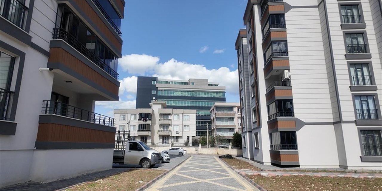 Adıyaman'da Yerinde Dönüşümle Tamamlanan İlk Sitede Yaşam Başladı