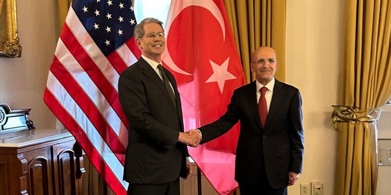 Hazine ve Maliye Bakanı Şimşek, ABD Hazine Bakanı Bessent İle Görüştü