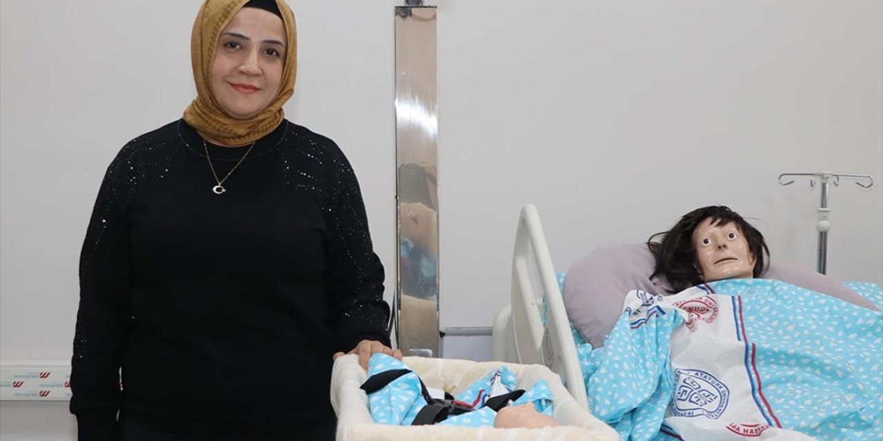 Ebenin Geliştirdiği Beşik Annelere Emzirme Kolaylığı Sağlıyor