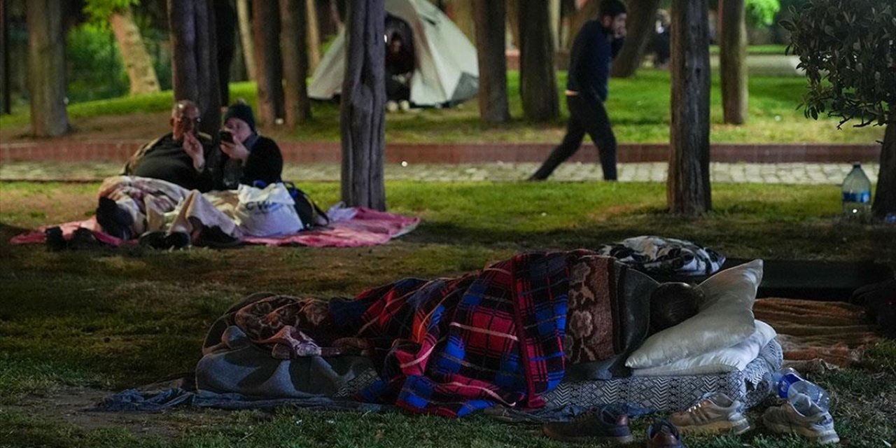 İstanbul'daki Depremlerin Ardından Fırsatçılık Yapanlara Karşı Tüketicilere Uyarı