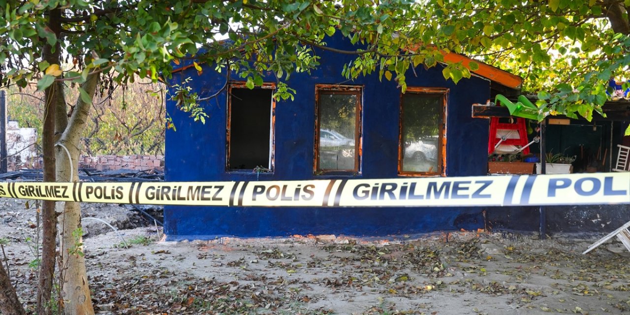 İzmir'de 5 Kardeşin Öldüğü Yangın Soruşturmasında Anneyle İlgili İddianame Tamamlandı