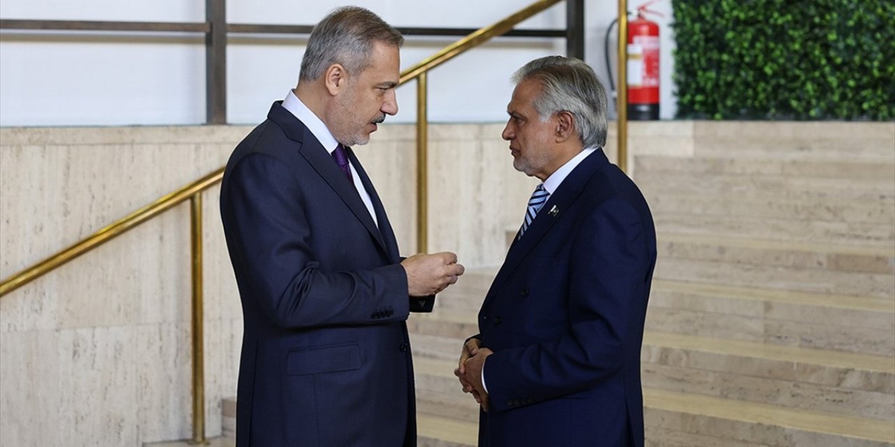 Bakan Fidan, Pakistanlı Mevkidaşı Dar İle Pakistan Ve Hindistan Arasındaki Son Durumu Görüştü