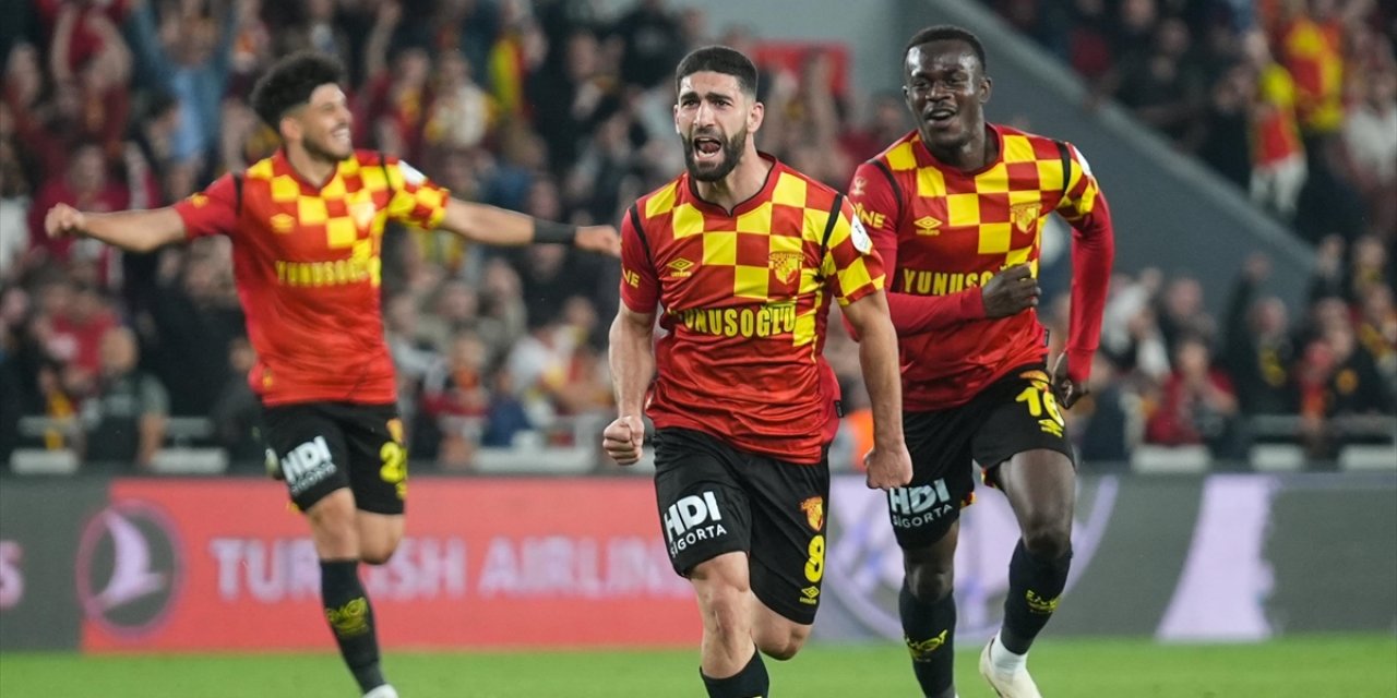 Göztepe, Sahasında Rams Başakşehir'i Yendi