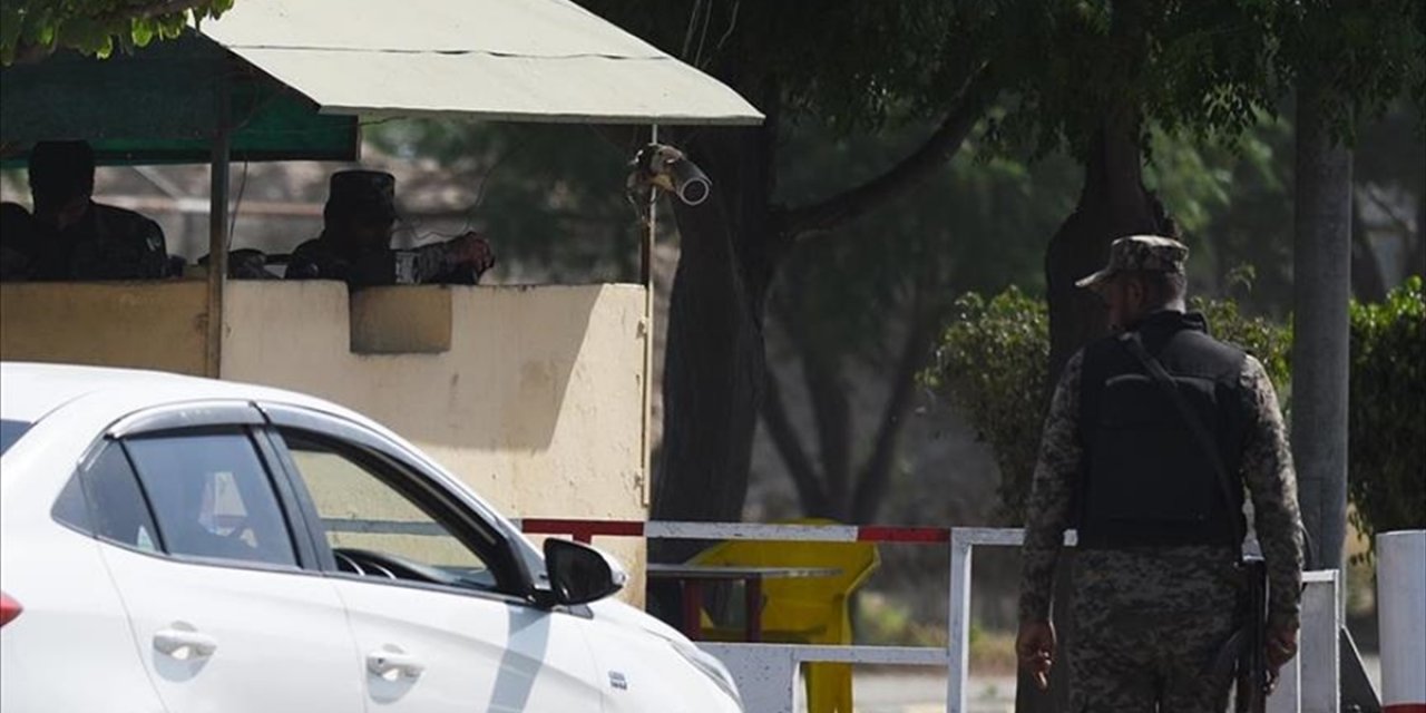 Uzmanlar, Hindistan-Pakistan Geriliminde Nükleer Riskin Göz Ardı Edilemeyeceğini Vurguladı