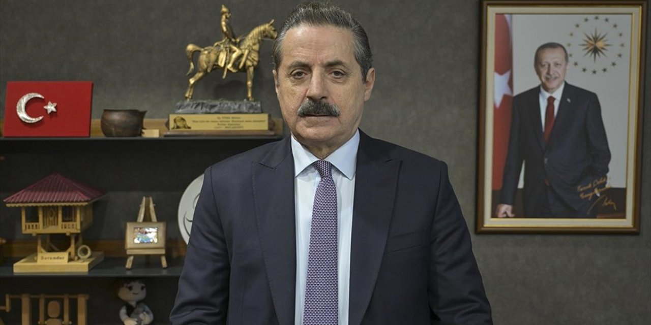 Ak Parti'li Faruk Çelik, 1 Mayıs'ın "Emek ve Dayanışma Günü" İlan Edilmesiyle İlgili Süreci Anlattı